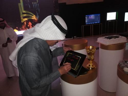 27b24937-d292-4439-bb73-d0d7b32581af